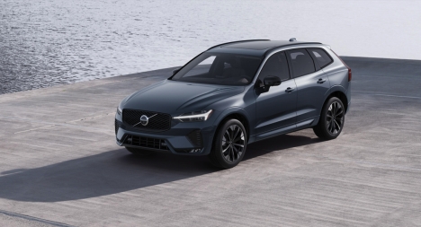 Volvo XC60：ガンウク（ヤン・セジョン）の愛車。